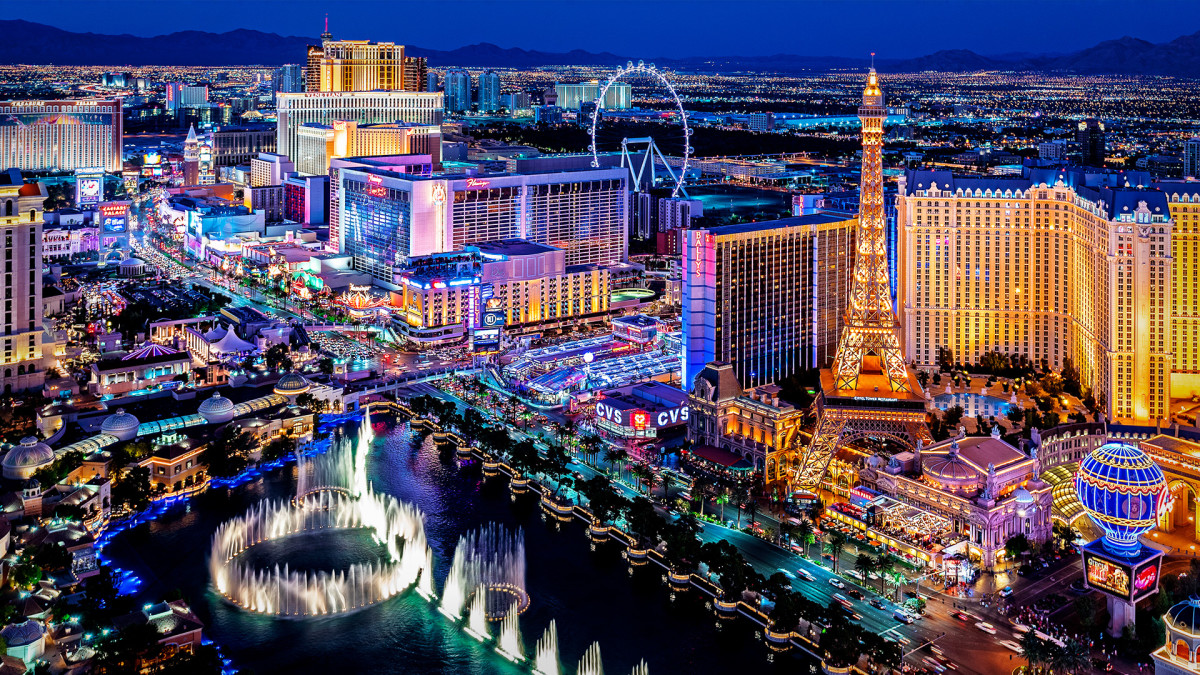 El Strip de Las Vegas de noche, vista aérea