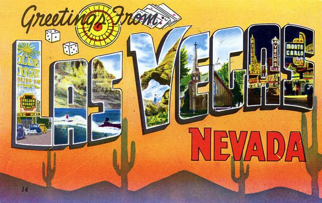 Imagen abstracta con las letras de Las Vegas rellenas con famosos puntos de interés.